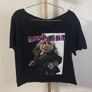 Black Miss Piggy Graphic cropped Tee- Large